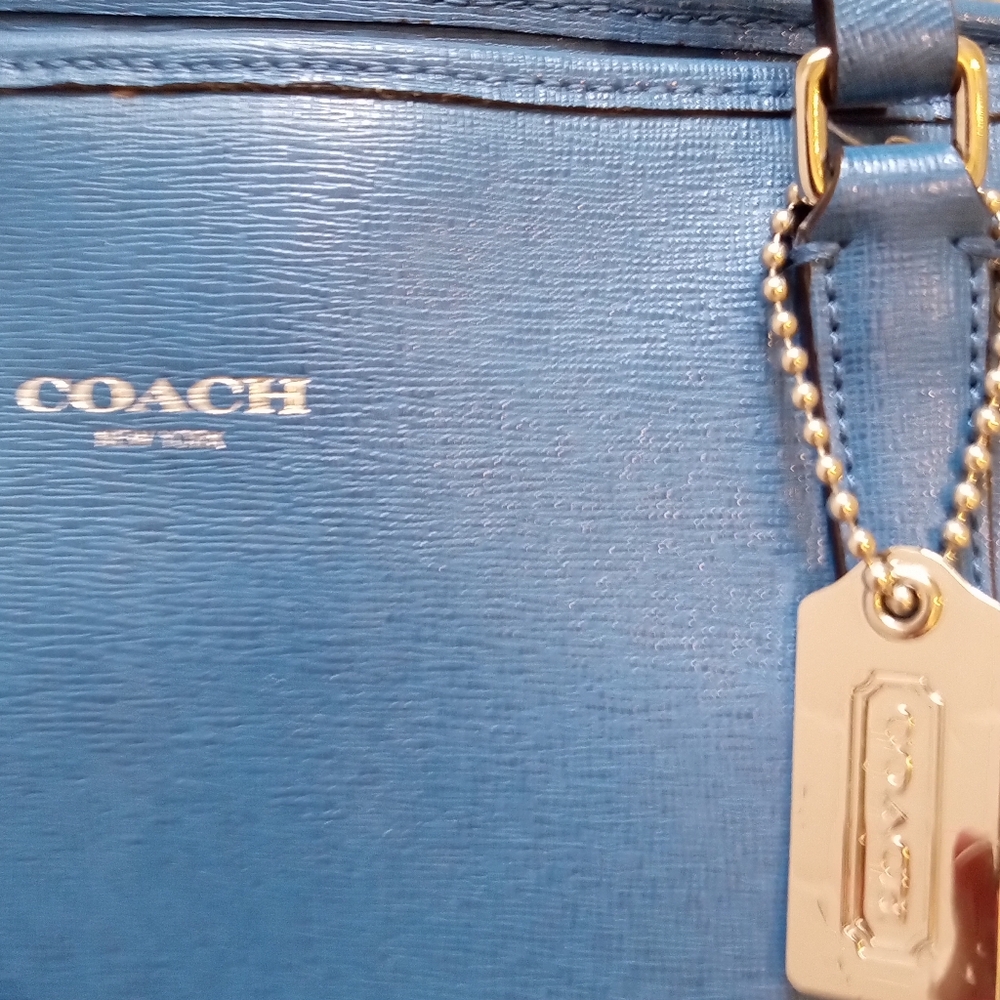 Coach tote - Picture 2 of 13